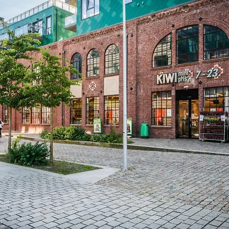 2-story Floor I 3x Work Space I Shared Garden 卑爾根